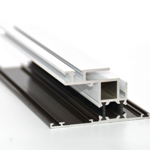 Benutzerdefinierte Kontrastfarbe Thermisches Streifenprofil Aluminiumpulverbeschichtetes Extrusion