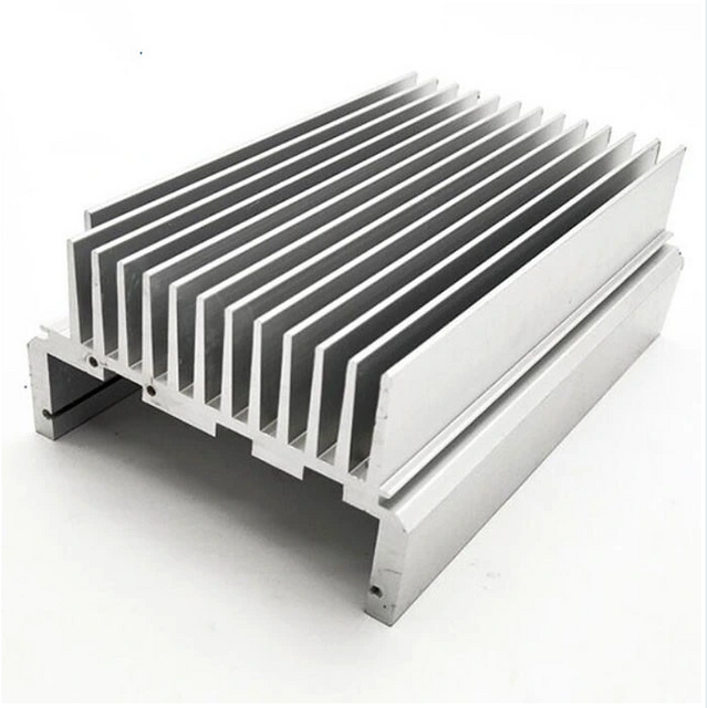 Aluminium-Kühlkörper Kundenspezifisches Extrusionsprofil für CNC-Maschinen